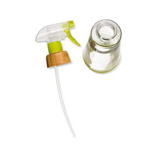 Load image into Gallery viewer, Full Circle Service 16-ounce Multi-use Refillable Glass Spray Bottle, Green