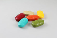 Load image into Gallery viewer, 1PCS Plastic Portable Waterproof Mini Travel Pill Box-Medical Case Vitamin Dispenser Bottle First Aid Holder Container(Color Random) (Rectangle Shape-6 Grids)