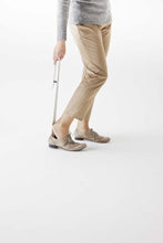 Load image into Gallery viewer, YAMAZAKI home Extra Long Metal Shoe Horn with Handle-22.4 Inches, One Size, White