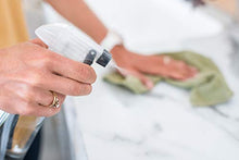 Load image into Gallery viewer, Full Circle Service 16-ounce Multi-use Refillable Glass Spray Bottle, Green