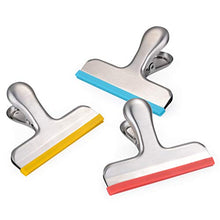 Load image into Gallery viewer, House Again 12 Pack Chip Bag Clips Covered with Silicone - NO More Sharp Edges - Color Coded with 3 Different Colors Perfect for Food Bags - Air Tight Seal, Heavy Duty, 3 Inches Wide