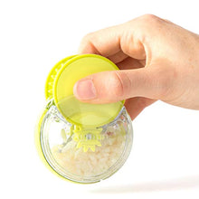 Load image into Gallery viewer, Chef'n Garliczoom Garlic Chopper, One Size, Green