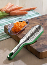 Load image into Gallery viewer, Microplane Elite Series Ribbon Grater with Measuring Cup Cover (Black)