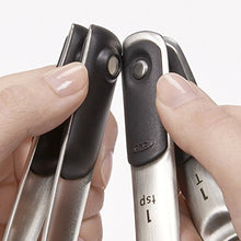 Load image into Gallery viewer, OXO Good Grips 4 Piece Stainless Steel Measuring Spoons with Magnetic Snaps