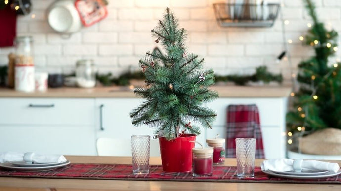 30 Best Christmas Kitchen Decorating Ideas For The Holidays