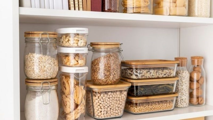 17 Brilliant Ideas To Organize Your Food Storage Containers